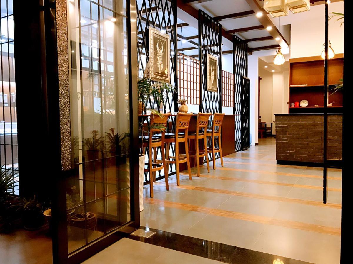 Family Hotel Zhangjiajie Exteriör bild