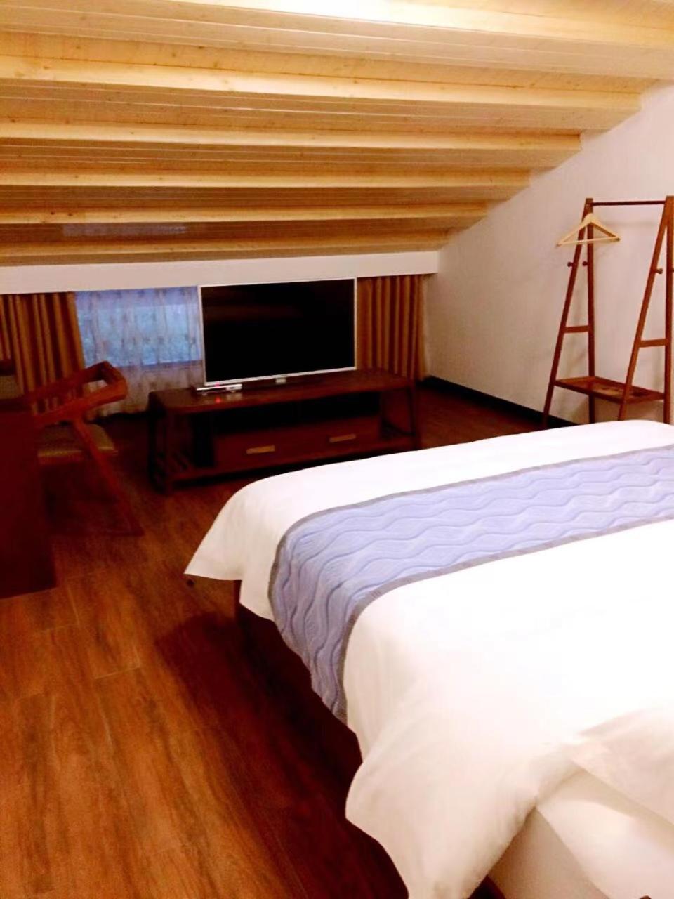 Family Hotel Zhangjiajie Exteriör bild