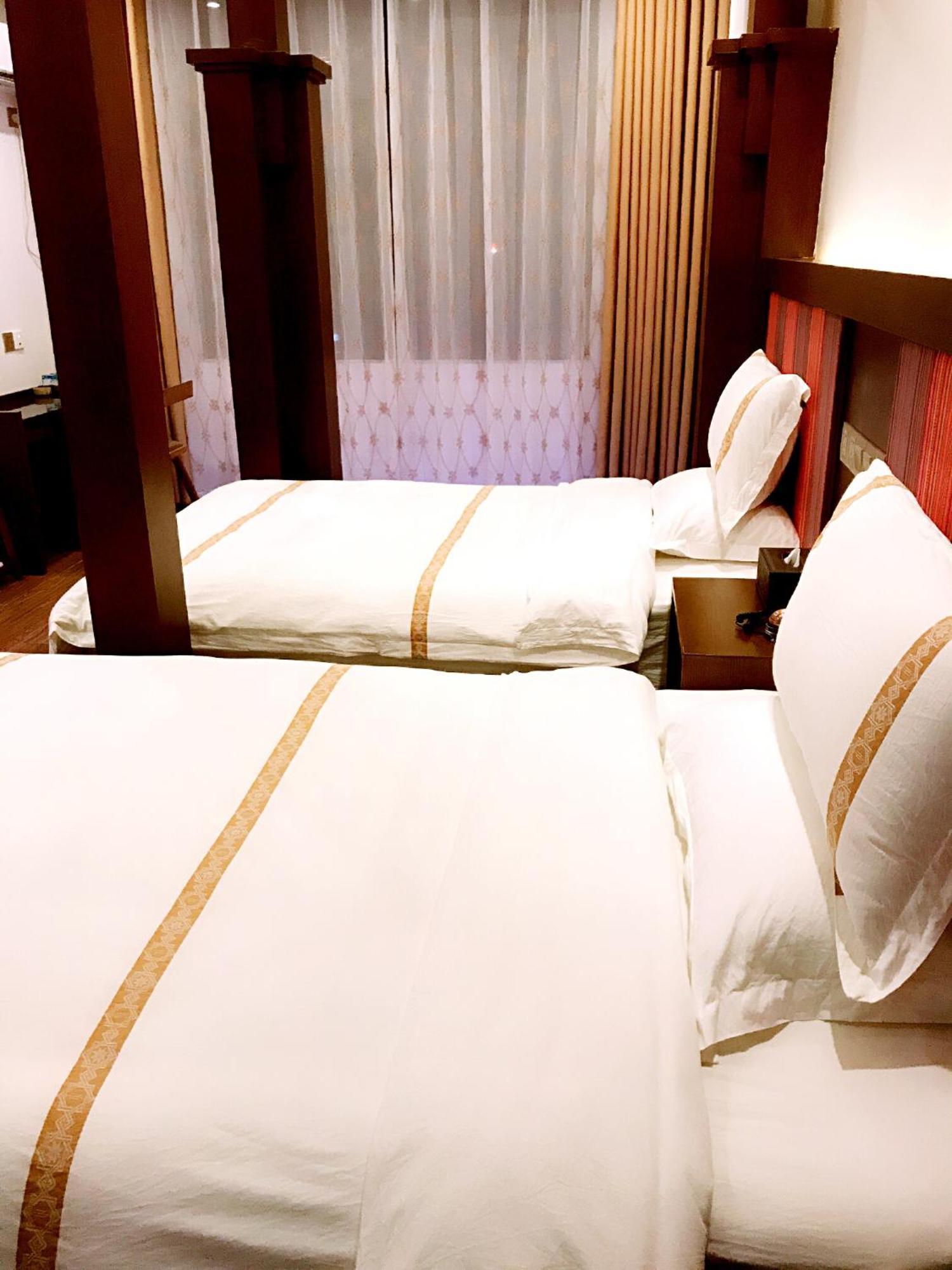 Family Hotel Zhangjiajie Exteriör bild